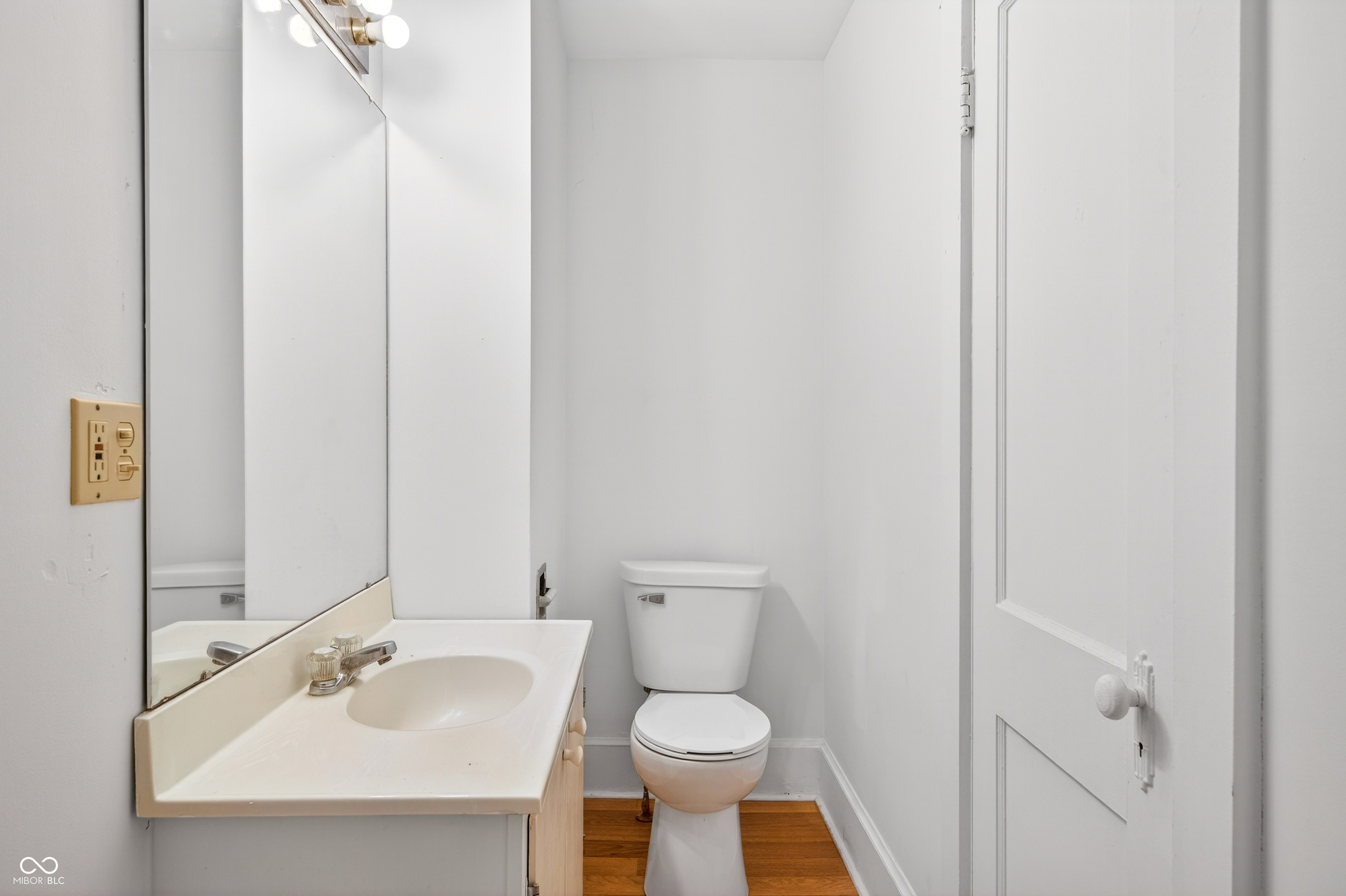 930 7th Street Columbus, IN 47201 - Photo 25 of 39