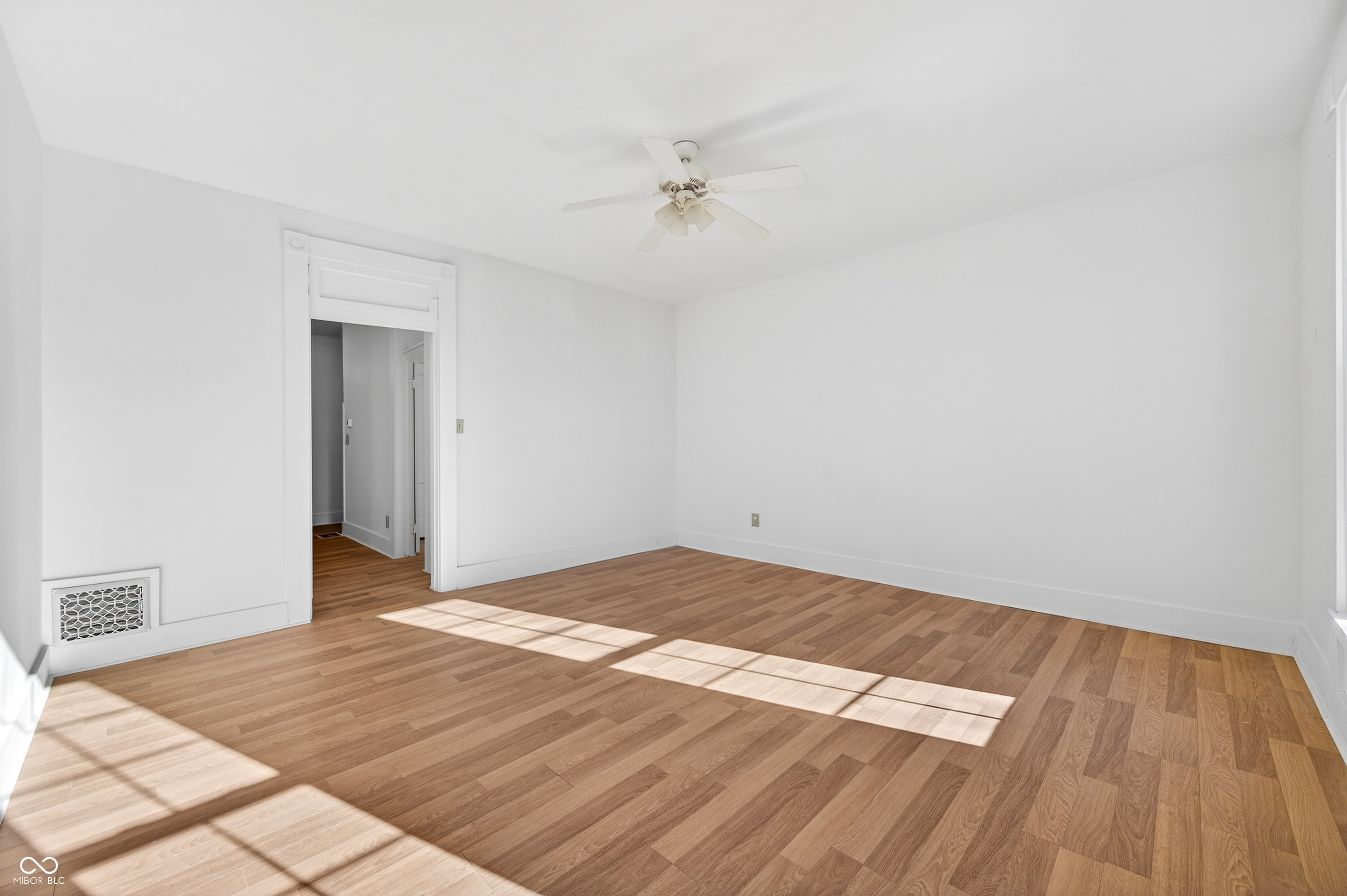 930 7th Street Columbus, IN 47201 - Photo 33 of 39