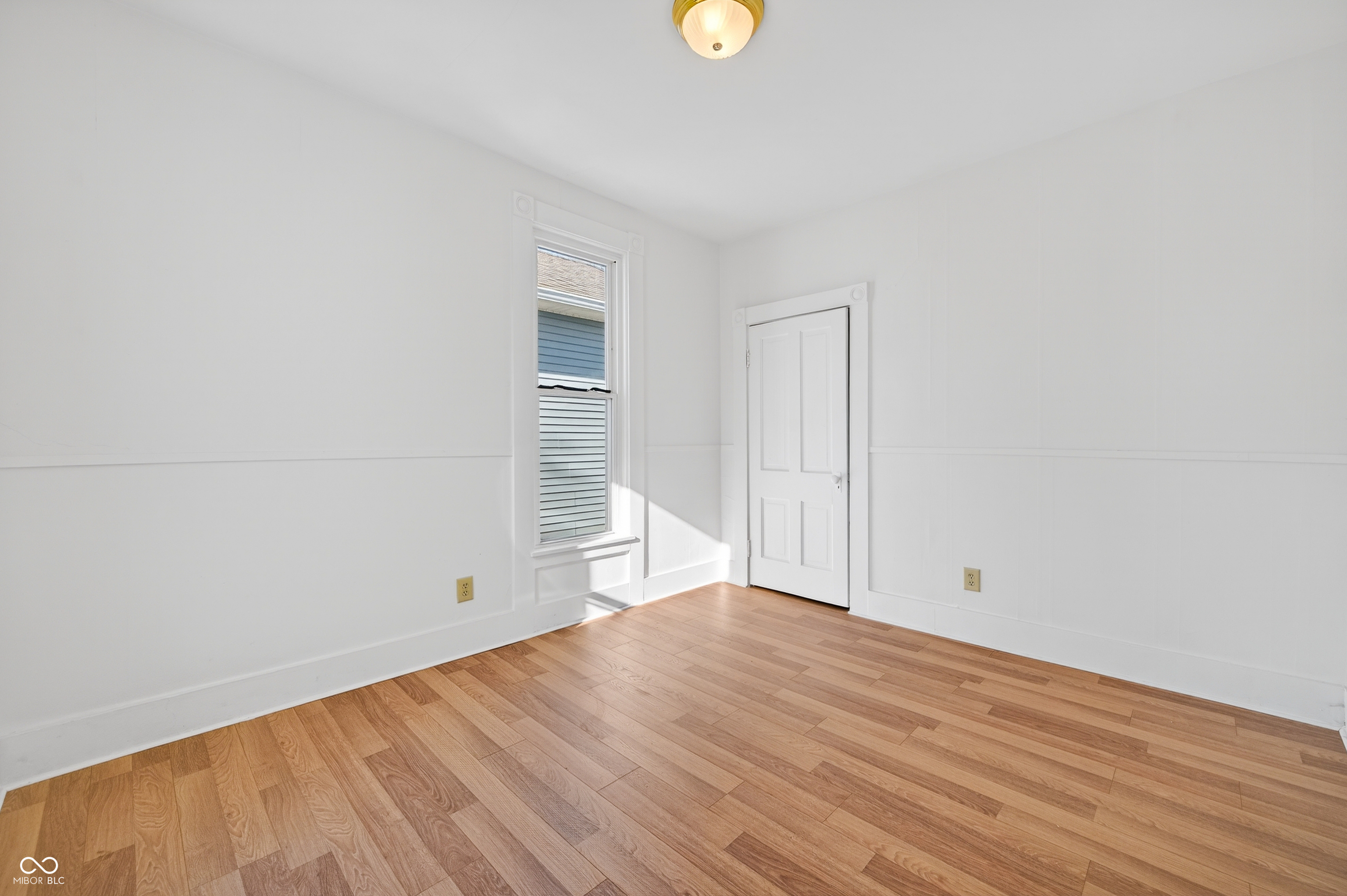 930 7th Street Columbus, IN 47201 - Photo 35 of 39