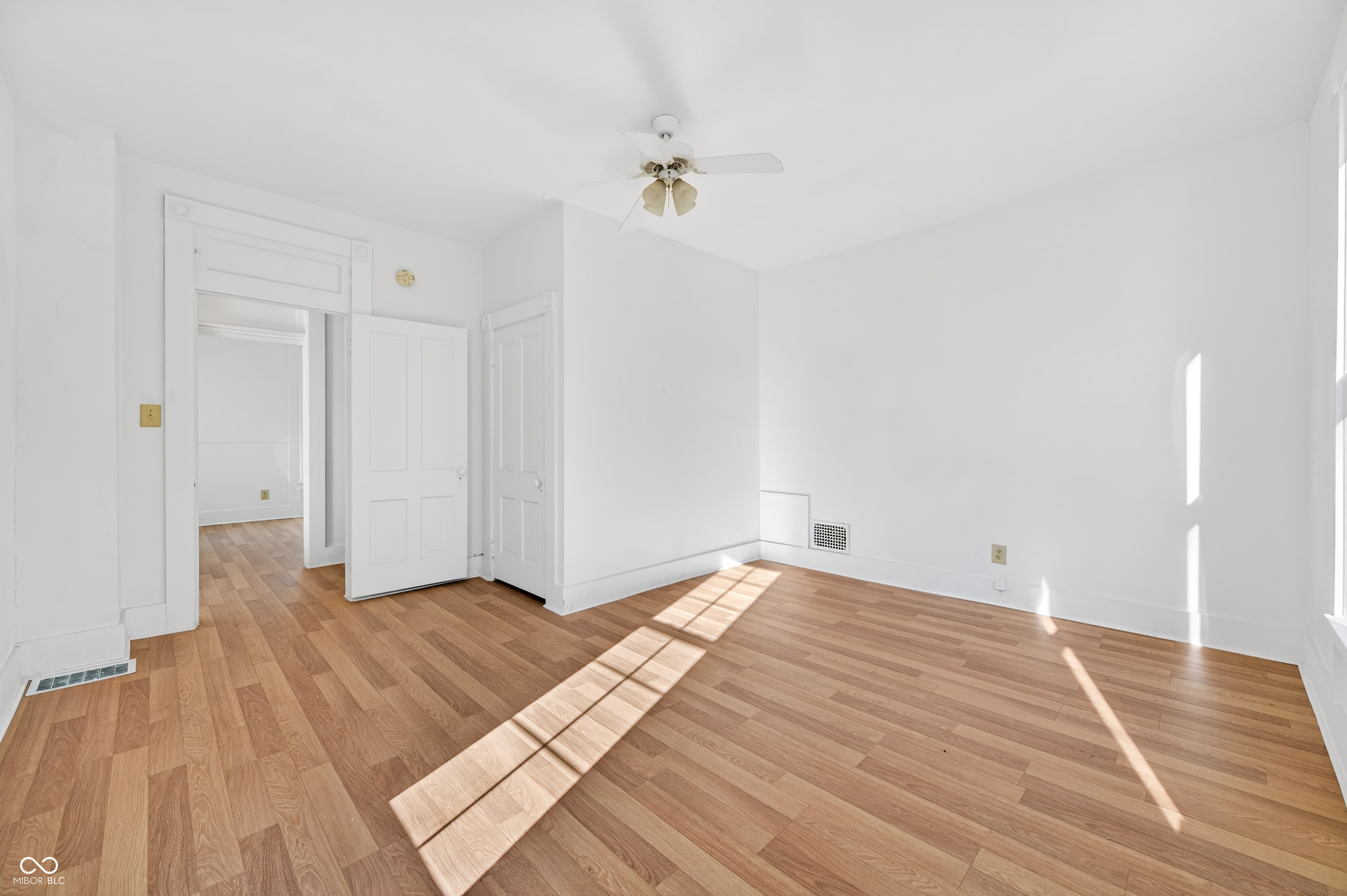 930 7th Street Columbus, IN 47201 - Photo 36 of 39