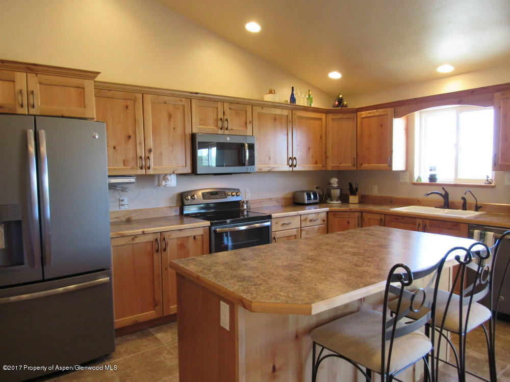 408 Pronghorn Road Craig, CO 81625 - Photo 10 of 58 IMG_0128