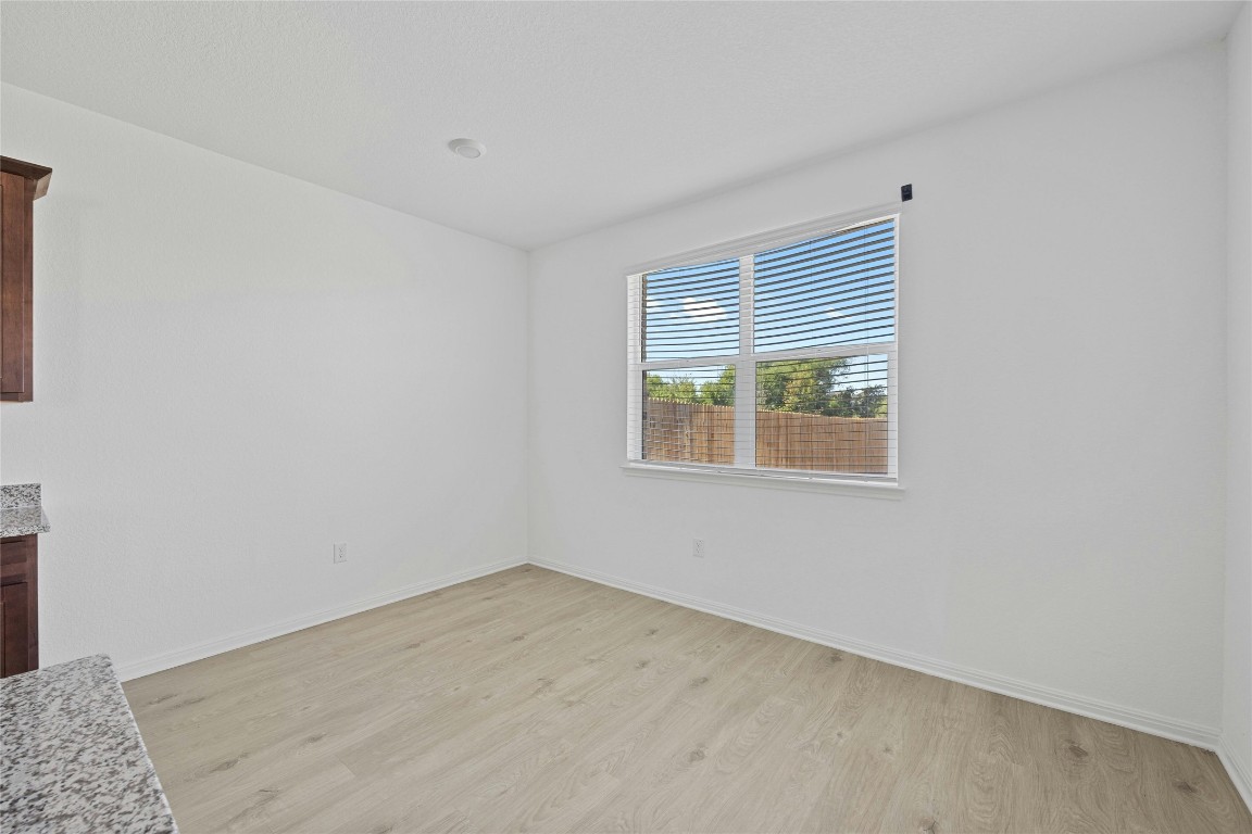 321 Brody Lane Georgetown, TX 78626 - Photo 12 of 32