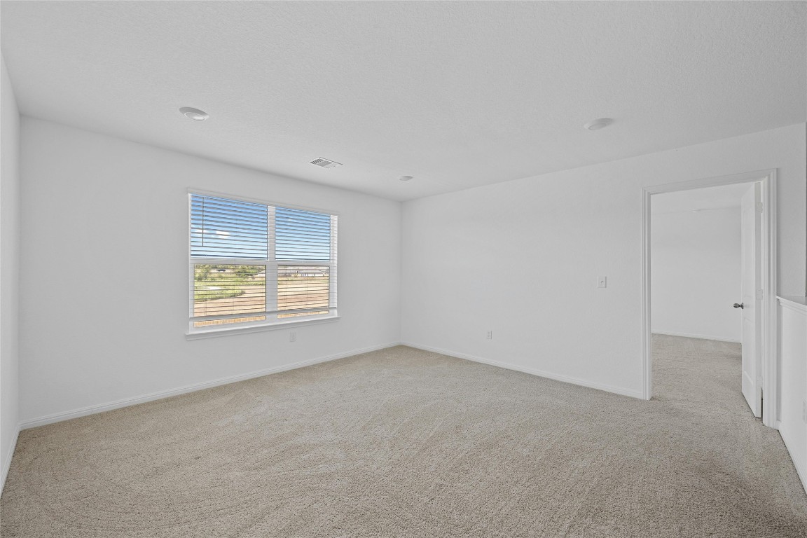 321 Brody Lane Georgetown, TX 78626 - Photo 14 of 32