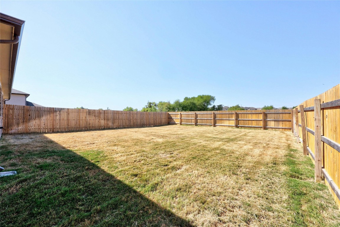 321 Brody Lane Georgetown, TX 78626 - Photo 31 of 32