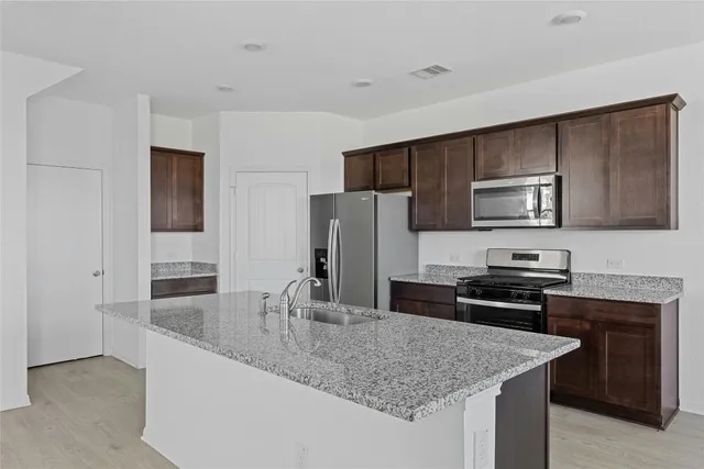 $1,895 | 321 Brody Lane, Georgetown, TX 78626