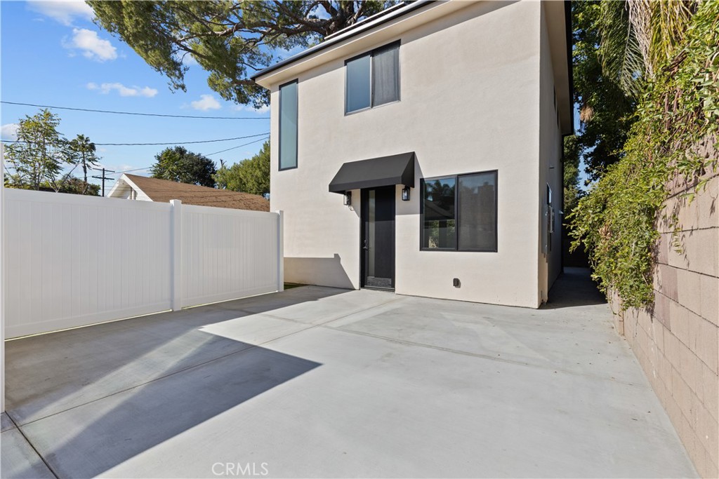 11145 Hortense Street North Hollywood, CA 91602 - Photo 2 of 15 front view of a house with a garage