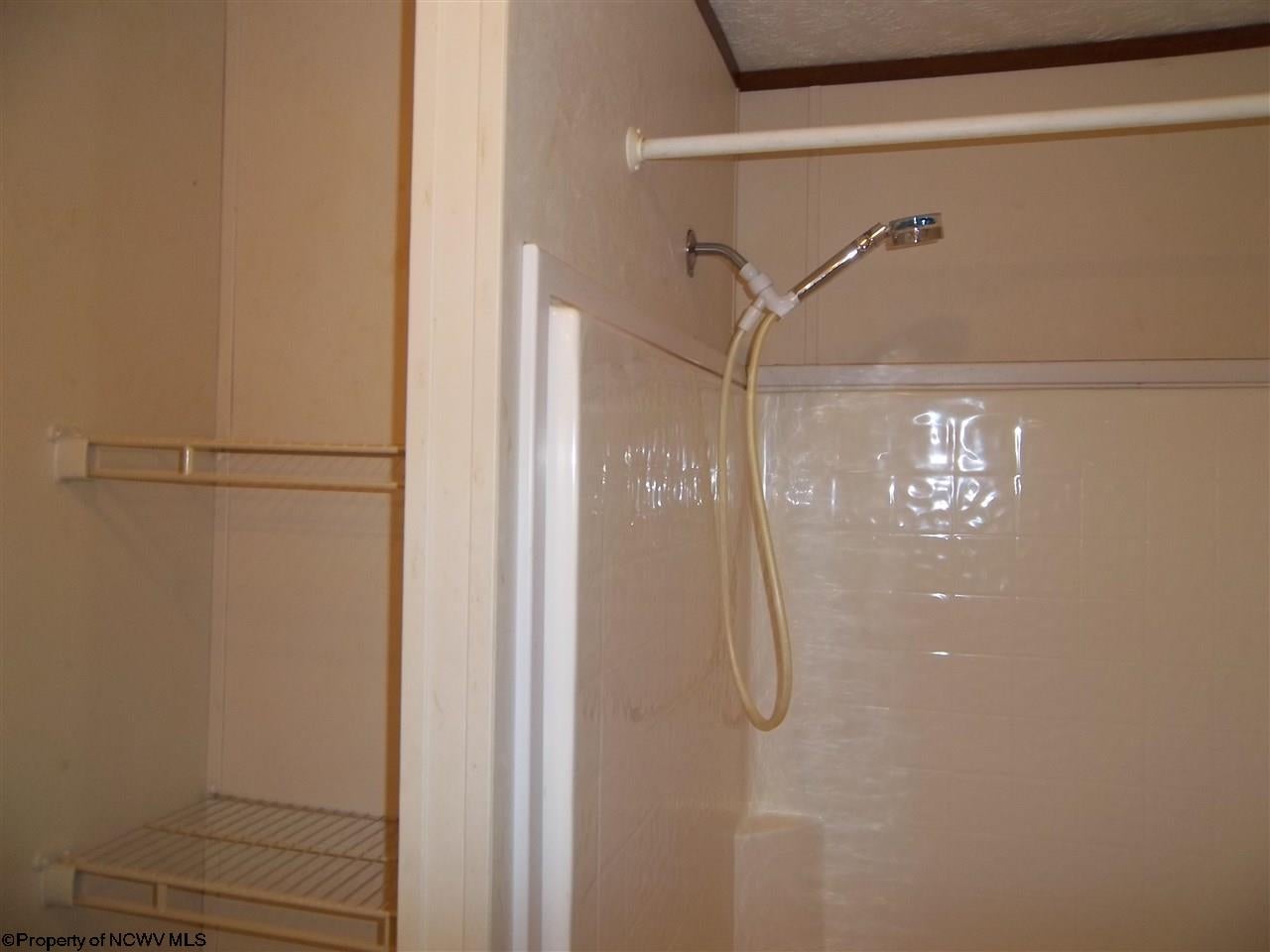 5 Mountainview Road Morgantown, WV 26508 - Photo 11 of 28 Gallery Image 11