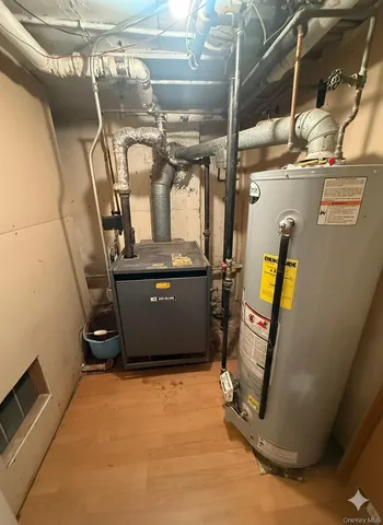 a view of a storage & utility room