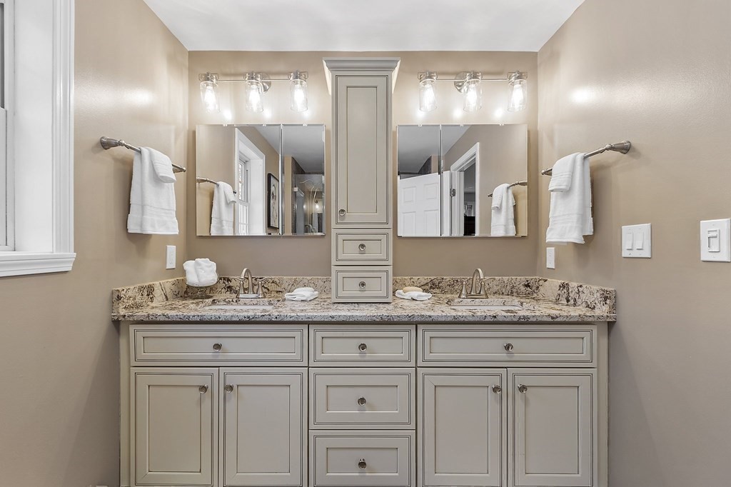 49 Sherburne Road Pelham, NH 03076 - Photo 16 of 30 Gallery Image 16