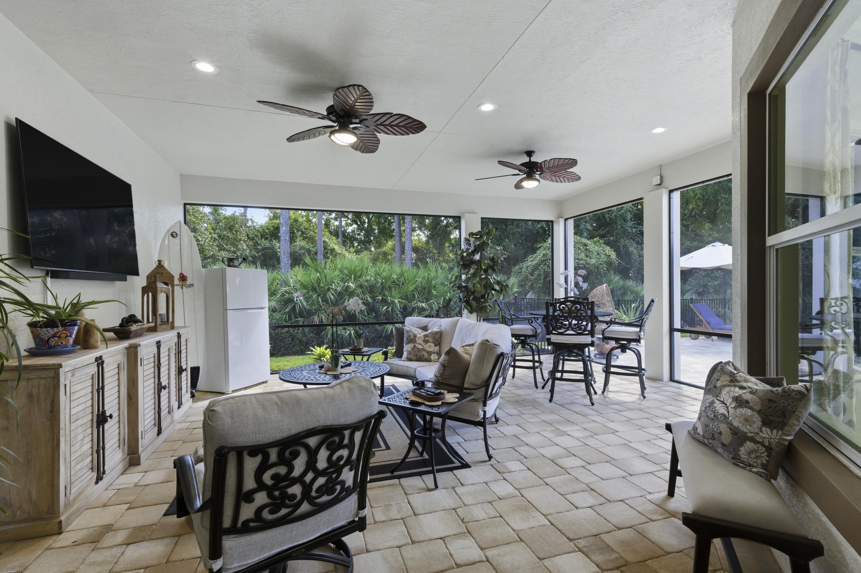 1016 Southwest Triste Way Stuart, FL 34997 - Photo 29 of 41 Lanai