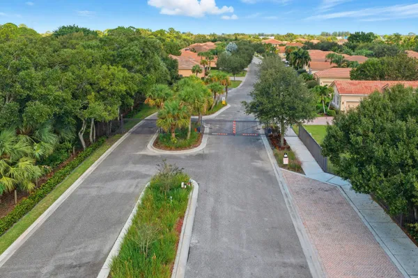 $799,000 | 1016 Southwest Triste Way, Stuart, FL 34997