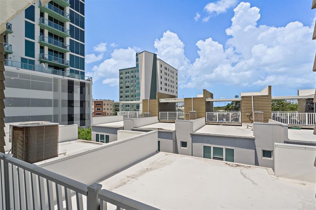 755 Calla Terrace North St. Petersburg, FL 33701 - Photo 26 of 37 a view of a city from a balcony