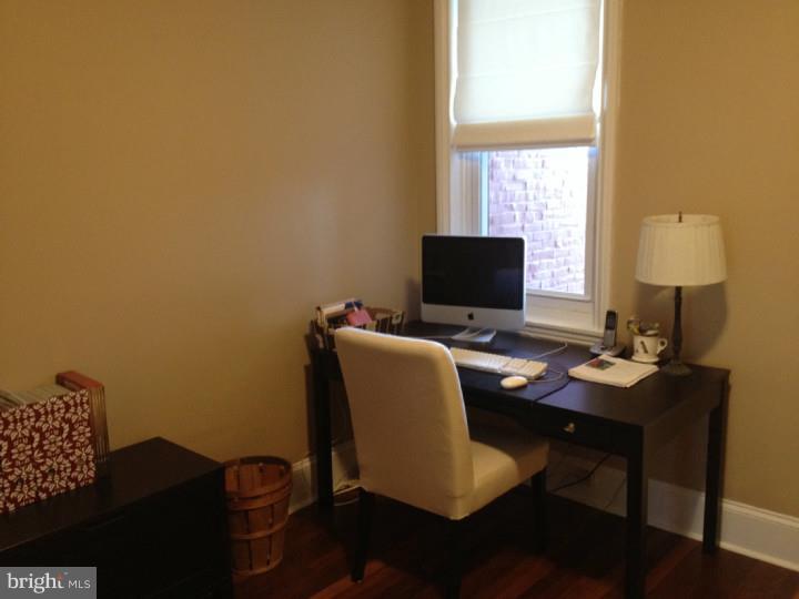 624 North 4th Street Philadelphia, PA 19123 - Photo 11 of 20