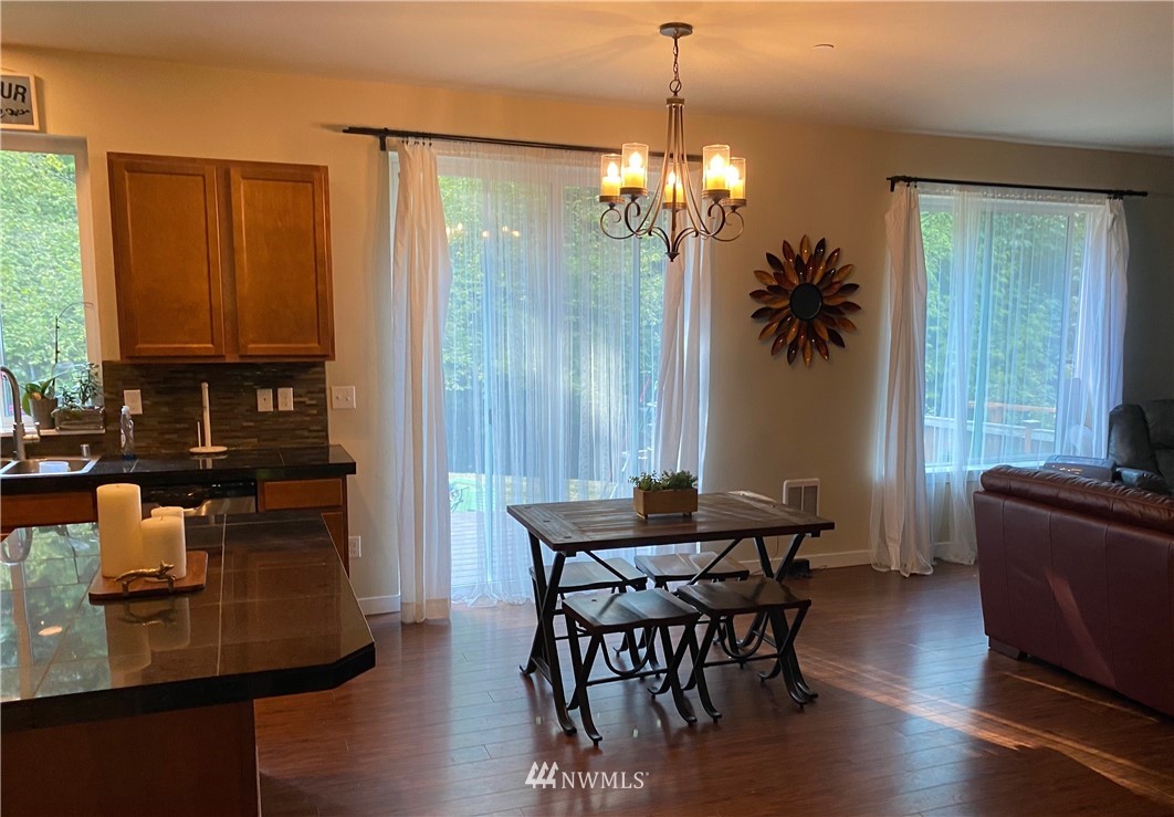 3669 Reagan Avenue Bremerton, WA 98310 - Photo 17 of 40 Gallery Image 17