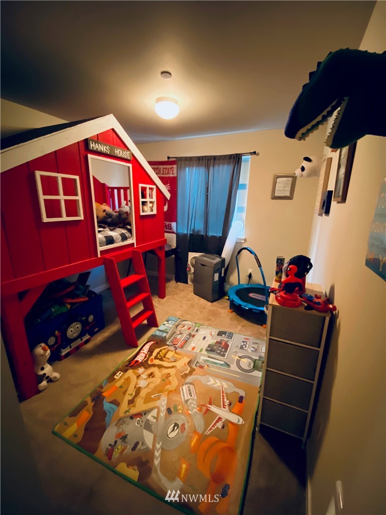 3669 Reagan Avenue Bremerton, WA 98310 - Photo 32 of 40 Gallery Image 32