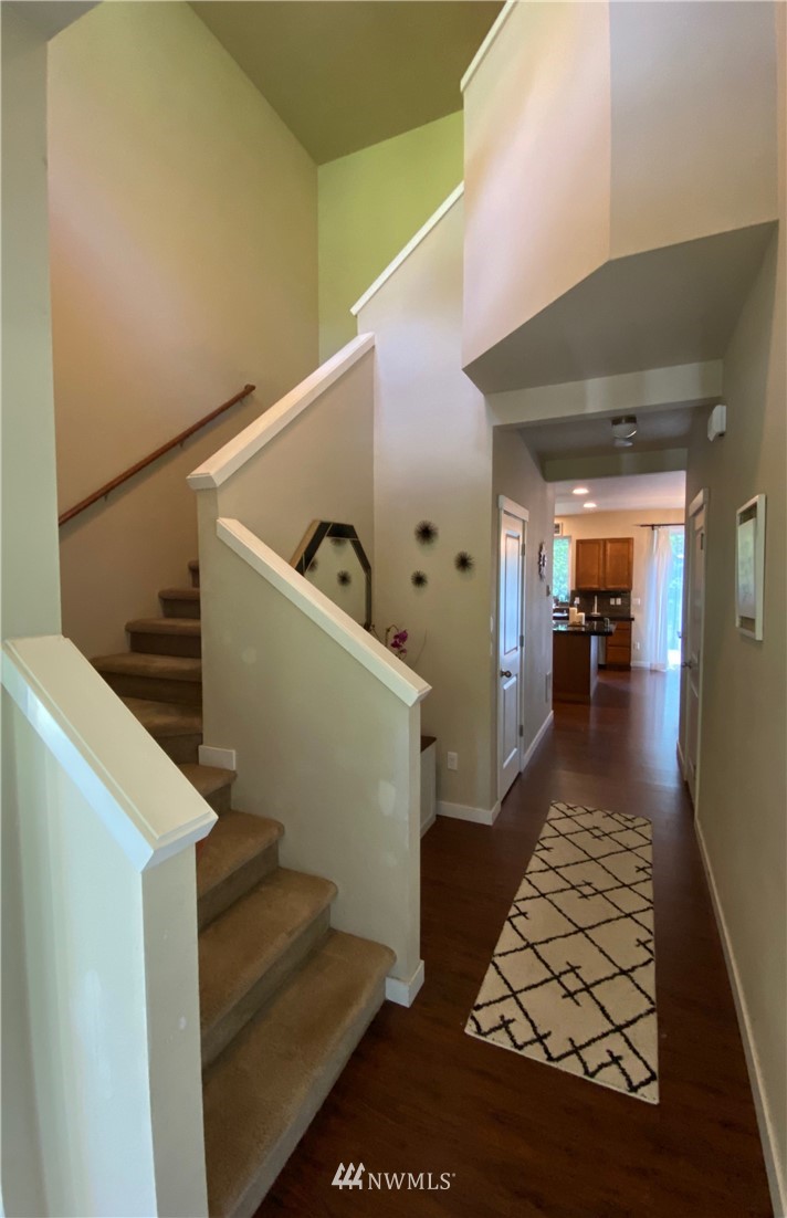 3669 Reagan Avenue Bremerton, WA 98310 - Photo 5 of 40 Gallery Image 5