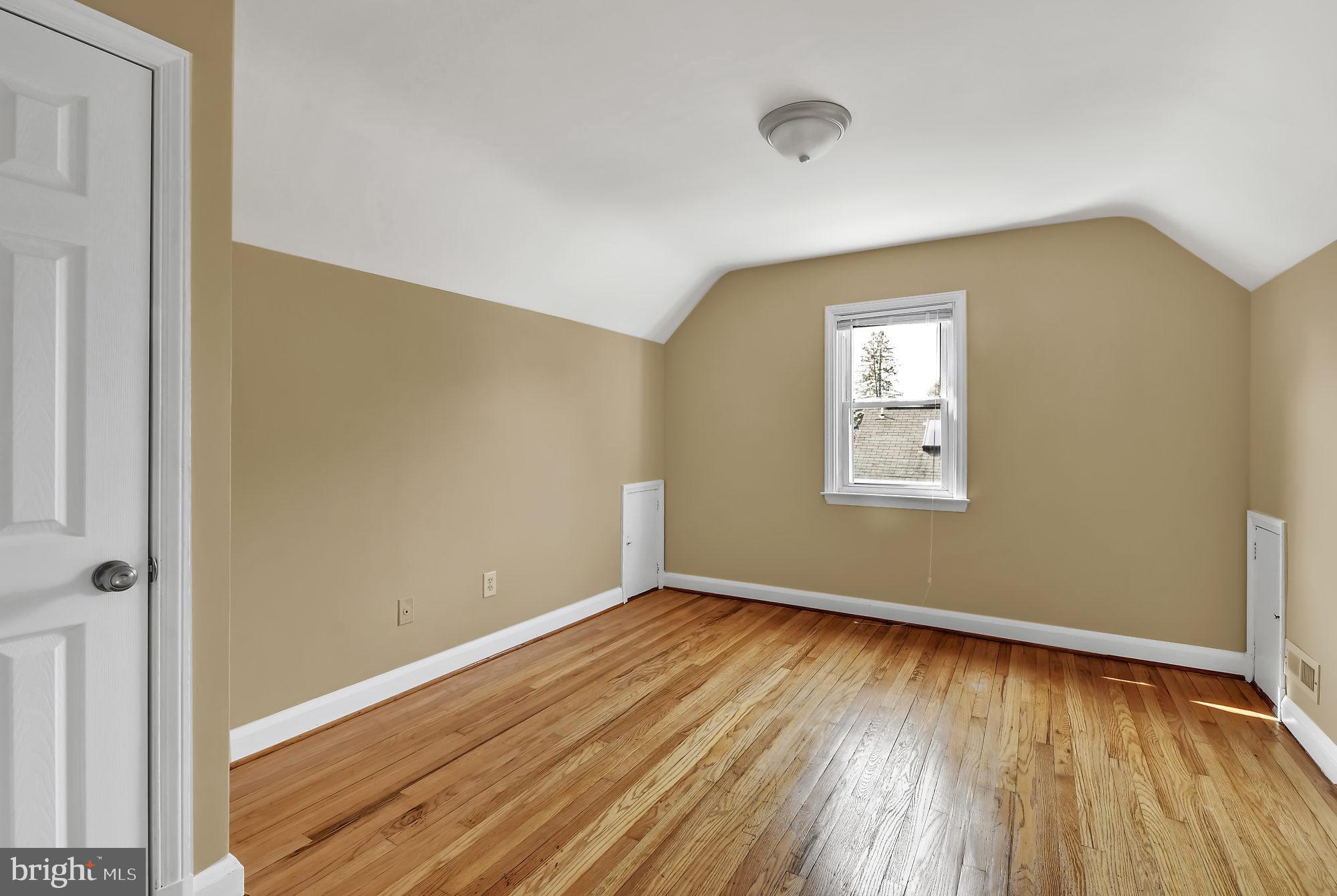 325 Warren Road Cockeysville, MD 21030 - Photo 23 of 29 Gallery Image 23