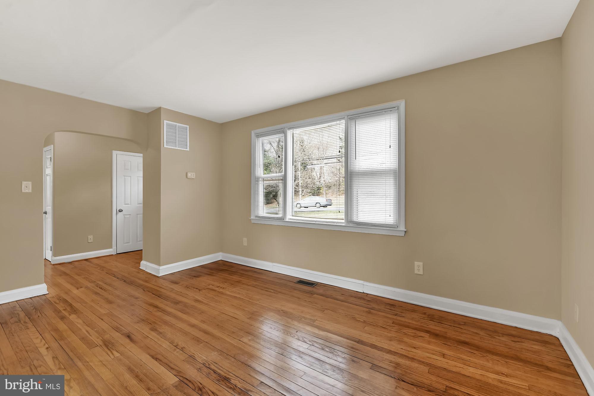 325 Warren Road Cockeysville, MD 21030 - Photo 10 of 29 Gallery Image 10