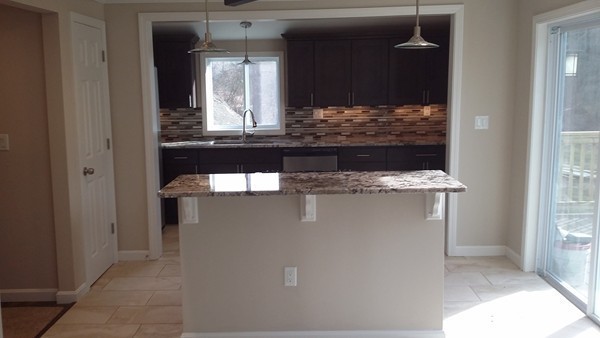 40 Middleboro Road Freetown, MA 02717 - Photo 3 of 16