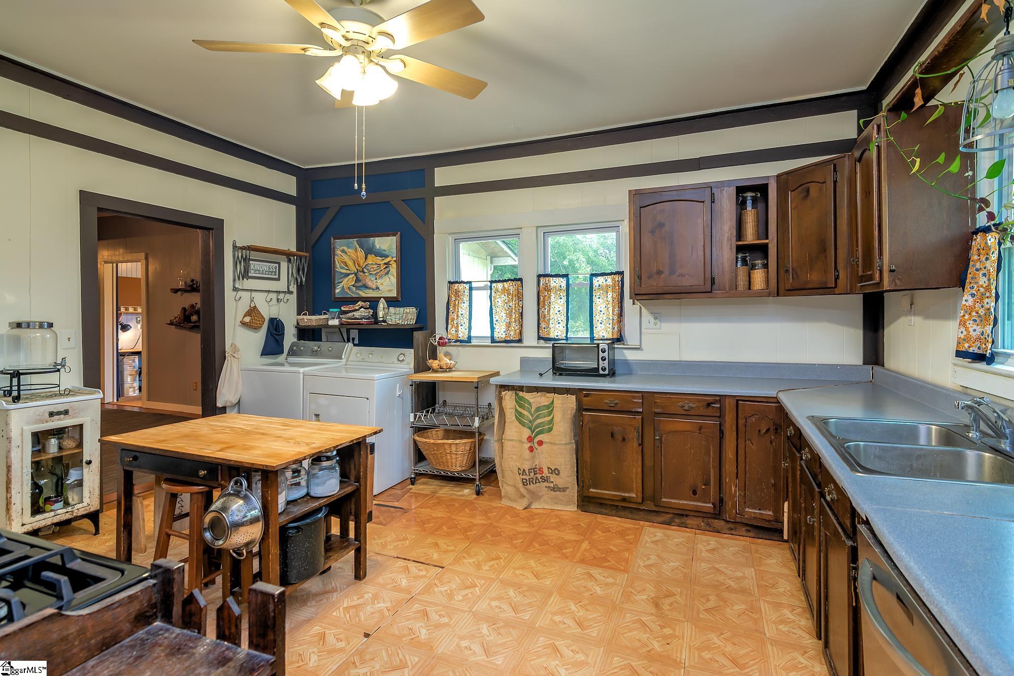 1516 Gassoway Farm Road Abbeville, SC 29620 - Photo 15 of 34 Gallery Image 15