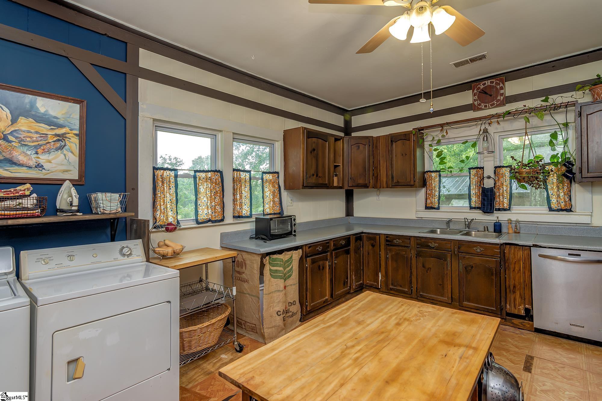 1516 Gassoway Farm Road Abbeville, SC 29620 - Photo 16 of 34 Gallery Image 16