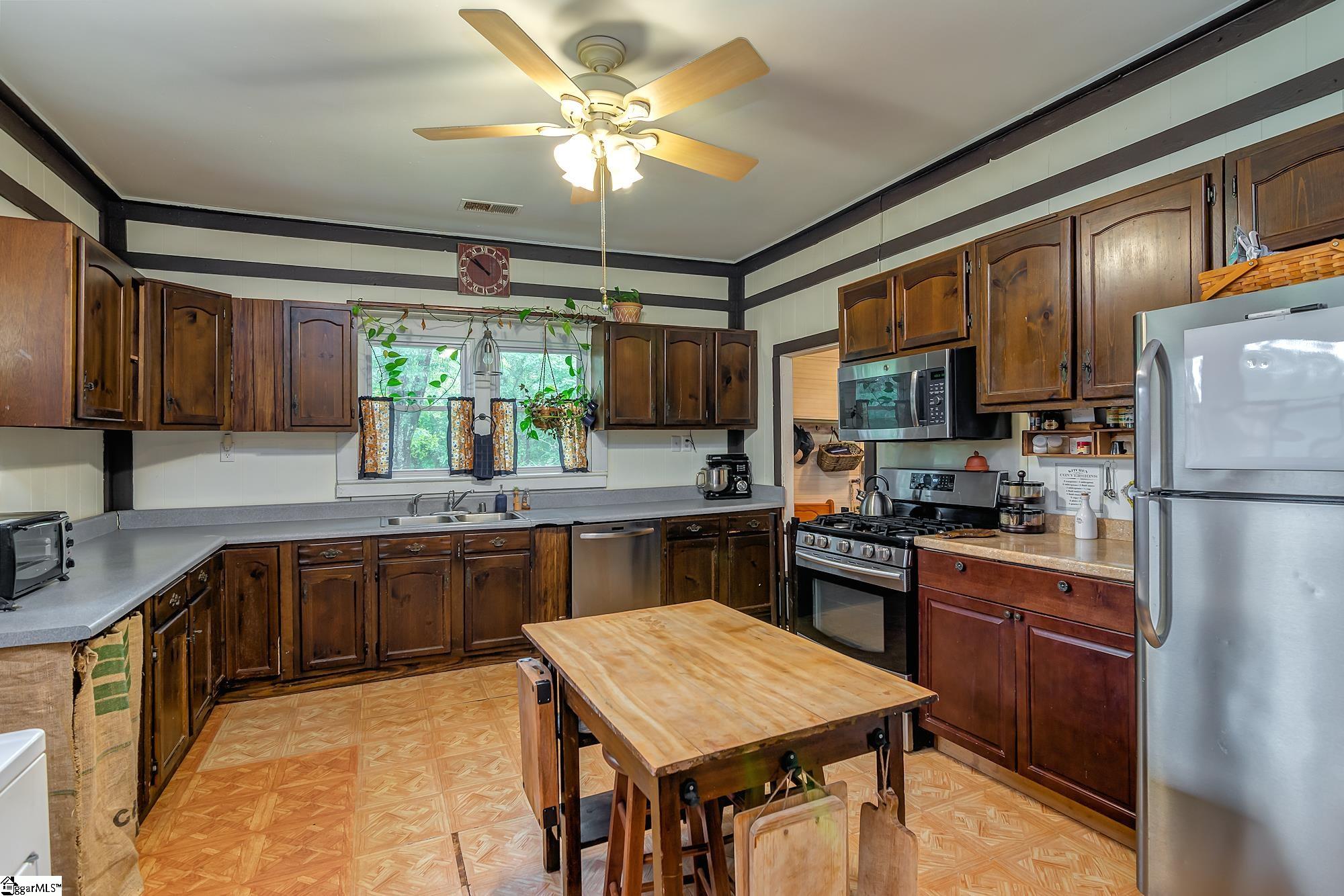 1516 Gassoway Farm Road Abbeville, SC 29620 - Photo 18 of 34 Gallery Image 18