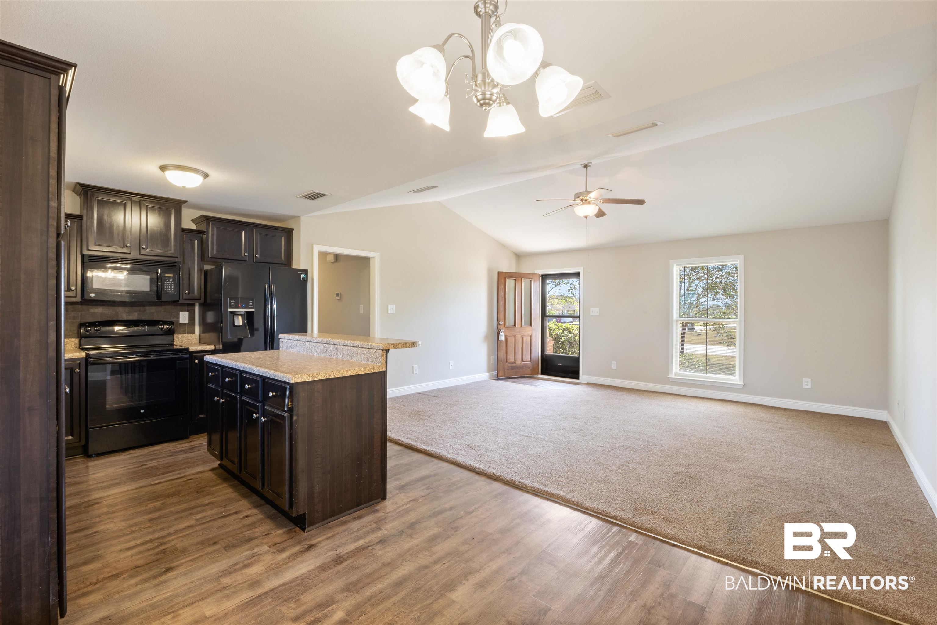 8904 Lockridge Road Foley, AL 36535 - Photo 9 of 34