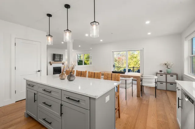 $829,900 | 12 Founders Square, Unit A, Greenland, NH 03840