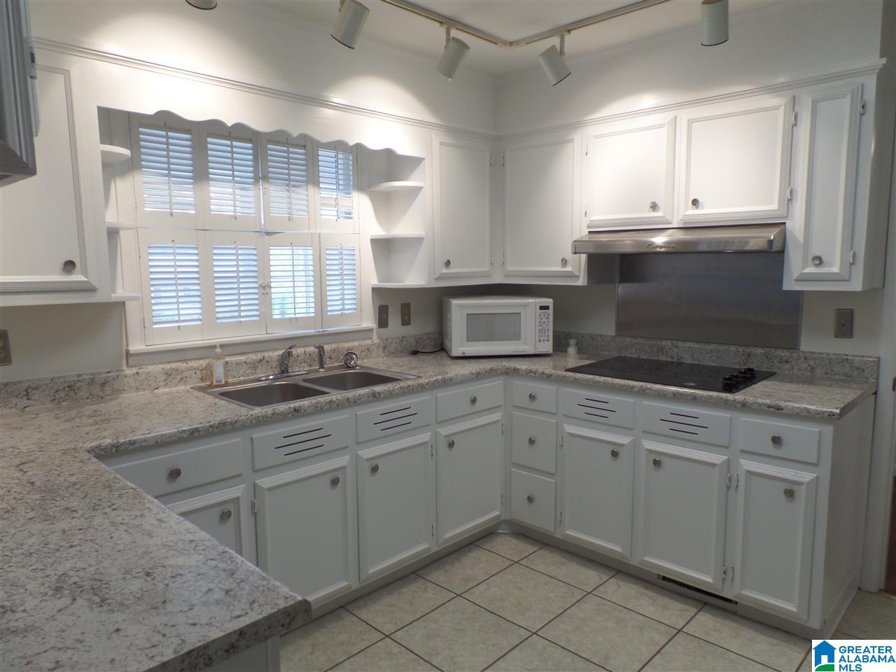 4308 Oak Street Pinson, AL 35126 - Photo 5 of 34