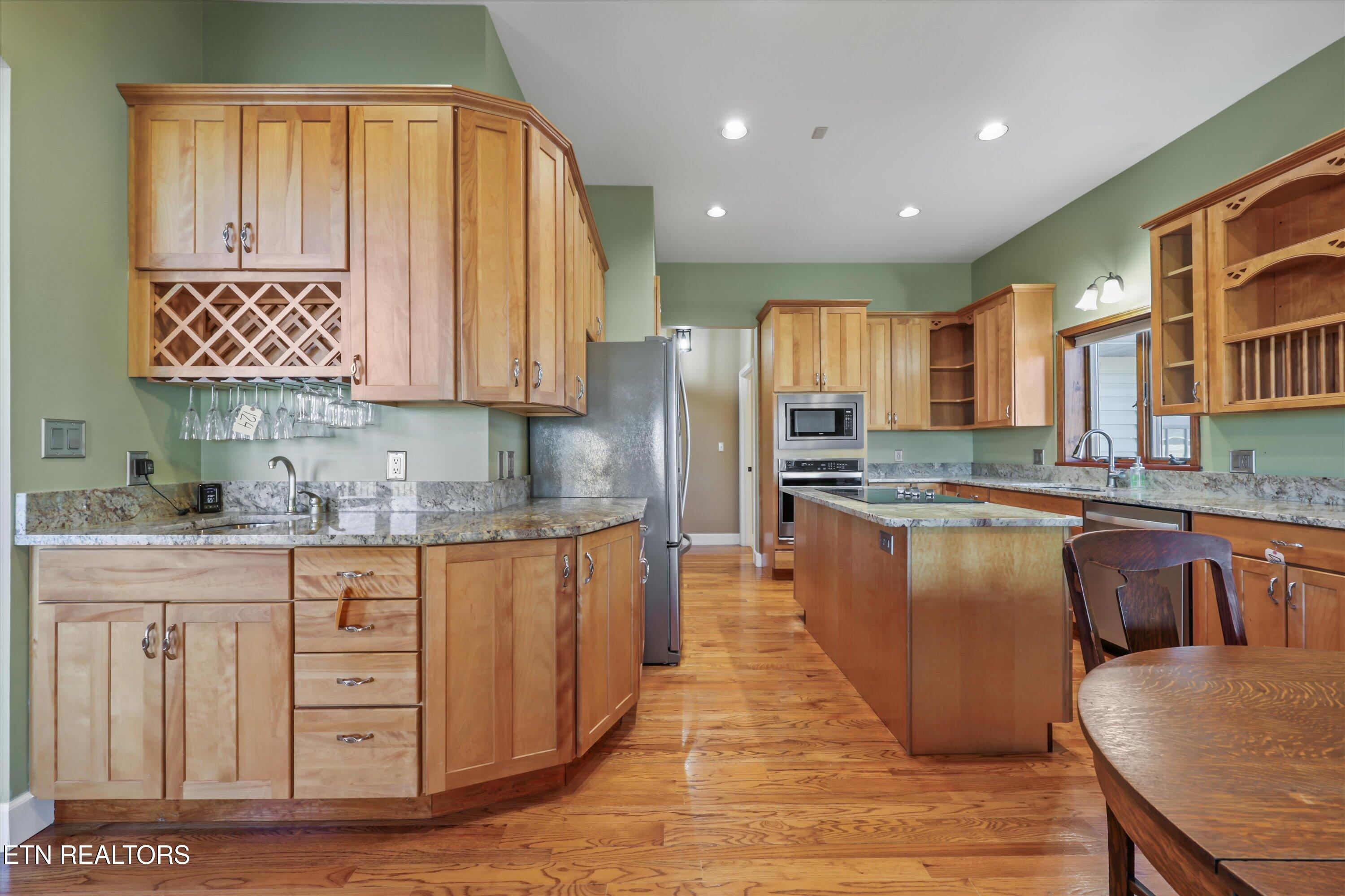 706 Loudon Road Loudon, TN 37774 - Photo 20 of 59 39-706 Loudon Rd 13