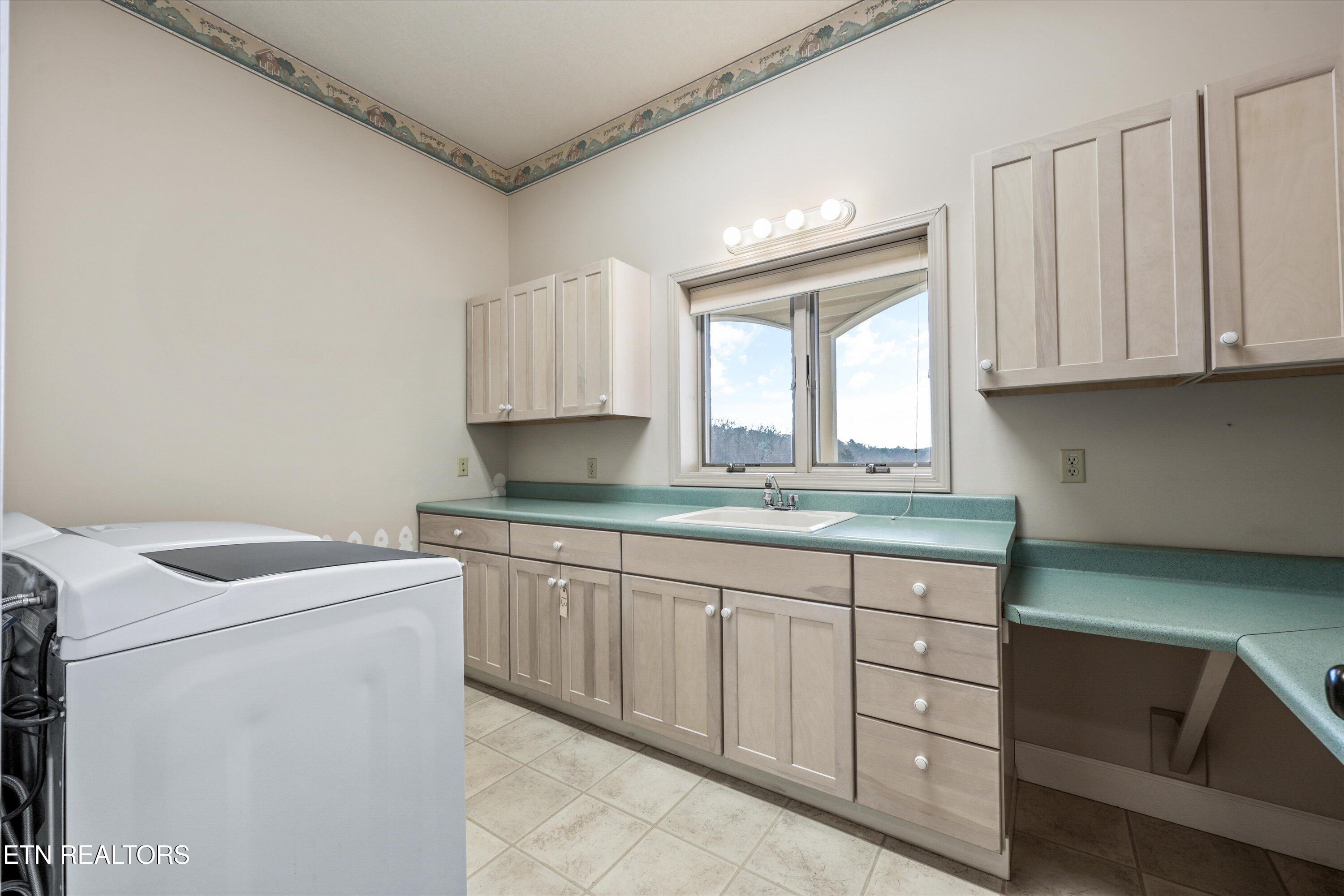 706 Loudon Road Loudon, TN 37774 - Photo 22 of 59 41-706 Loudon Rd 15