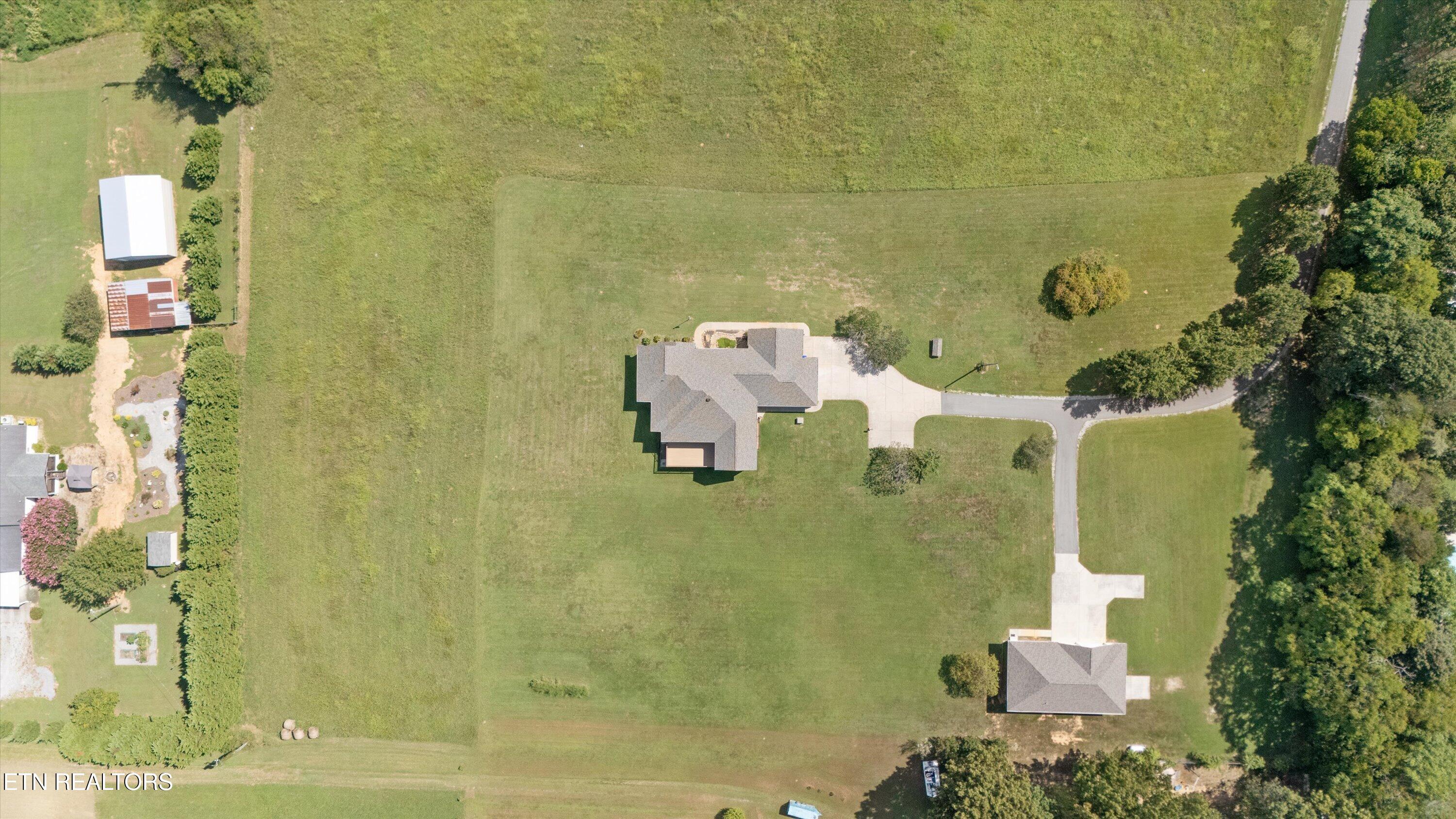 706 Loudon Road Loudon, TN 37774 - Photo 51 of 59 19-706 Loudon Rd-11