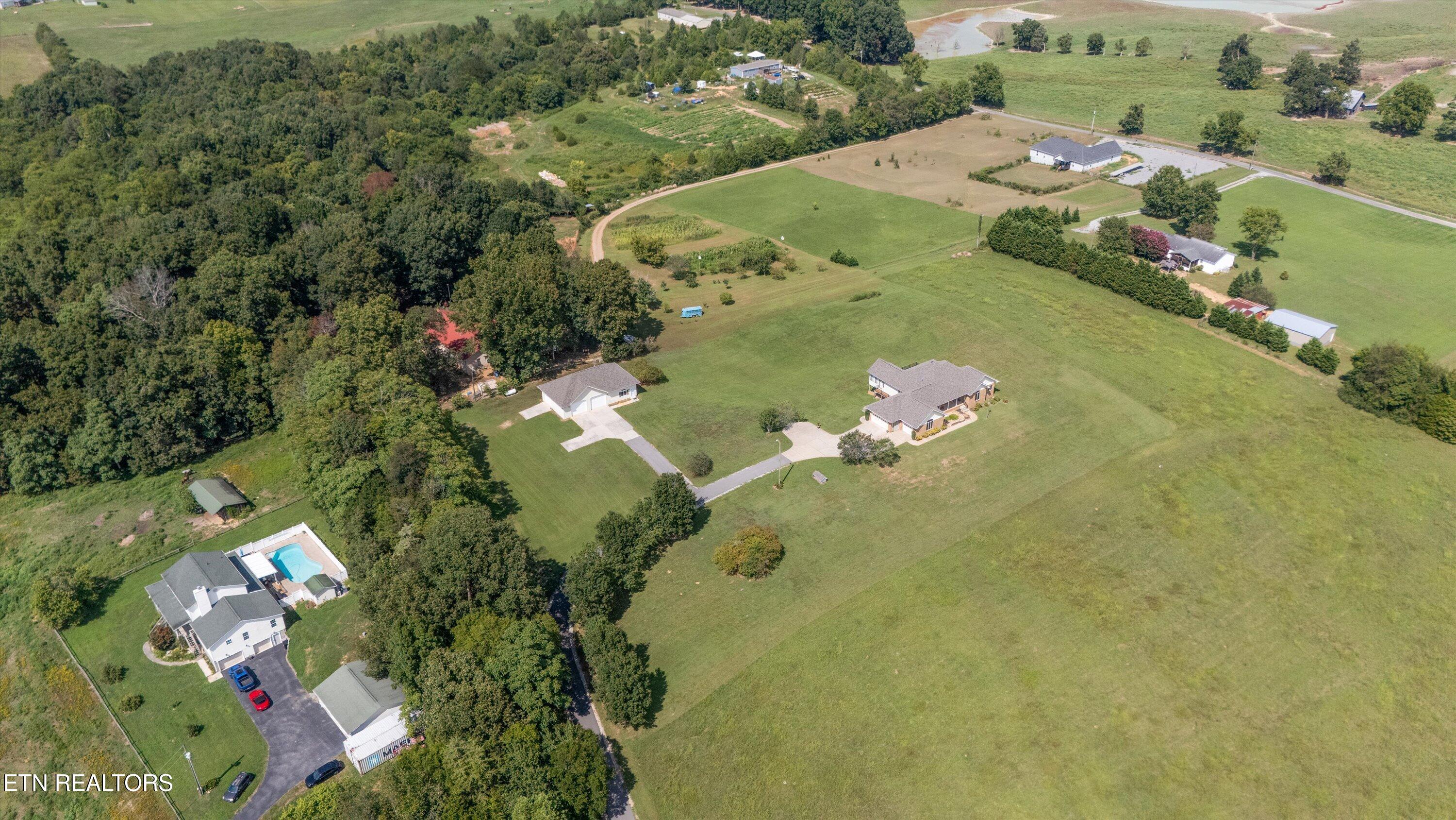 706 Loudon Road Loudon, TN 37774 - Photo 52 of 59 20-706 Loudon Rd-17