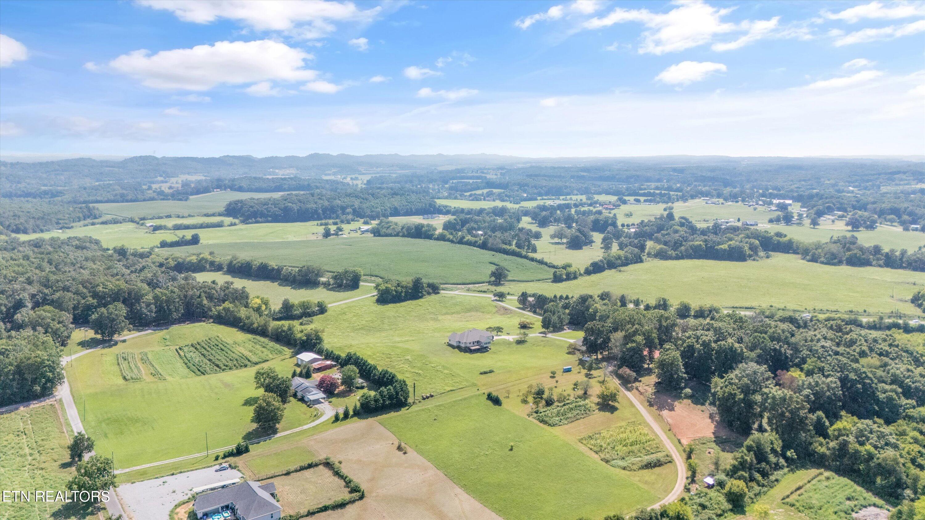 706 Loudon Road Loudon, TN 37774 - Photo 55 of 59 23-706 Loudon Rd-15