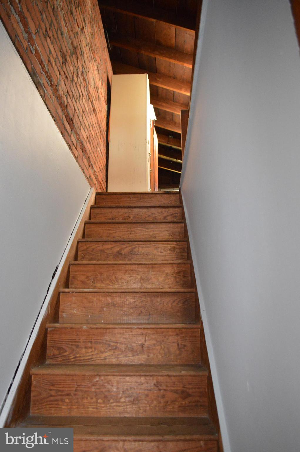 204 Ryers Avenue Cheltenham, PA 19012 - Photo 42 of 51 a view of entryway