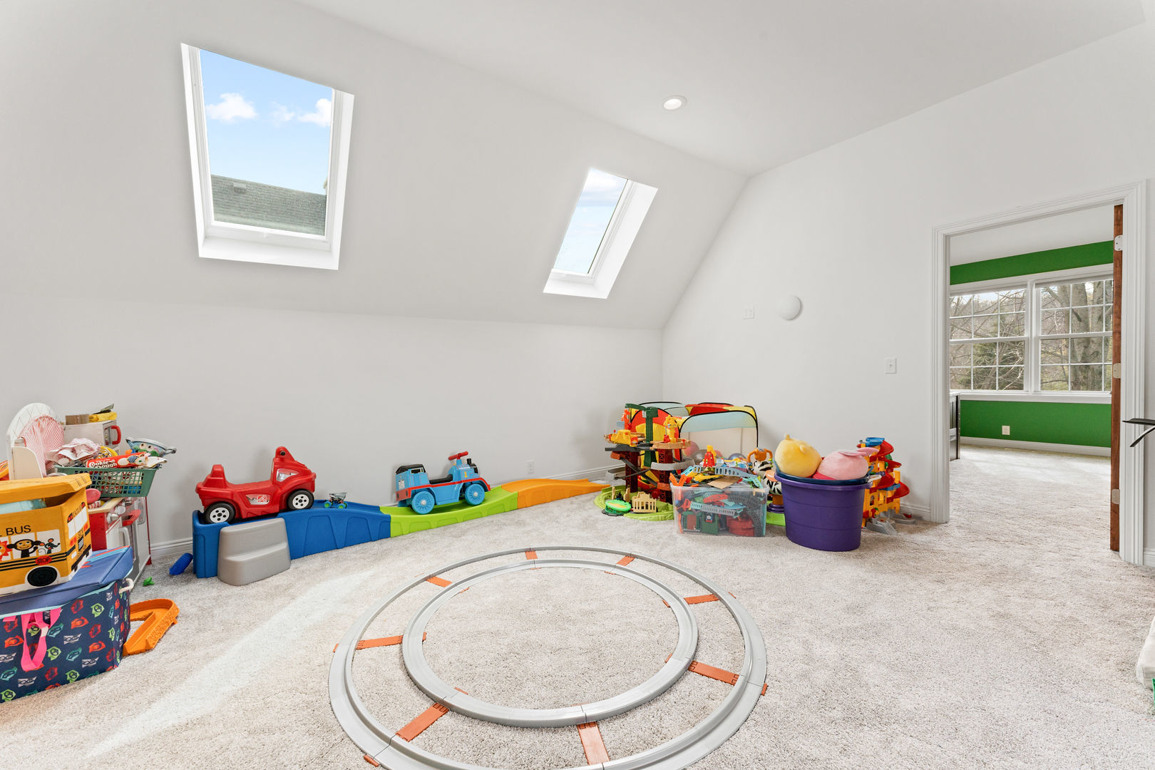 5-n098 Maple Court St. Charles, IL 60175 - Photo 24 of 34