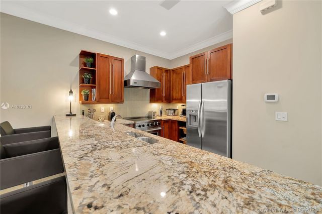 $1,090,000 | 417 Amalfi Avenue, Coral Gables, FL 33146