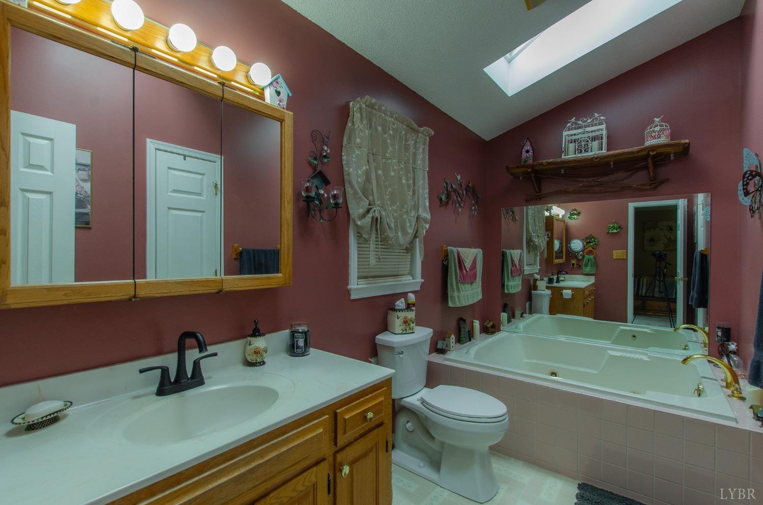 953 Masons Mill Road Evington, VA 24550 - Photo 18 of 71 Gallery Image 18