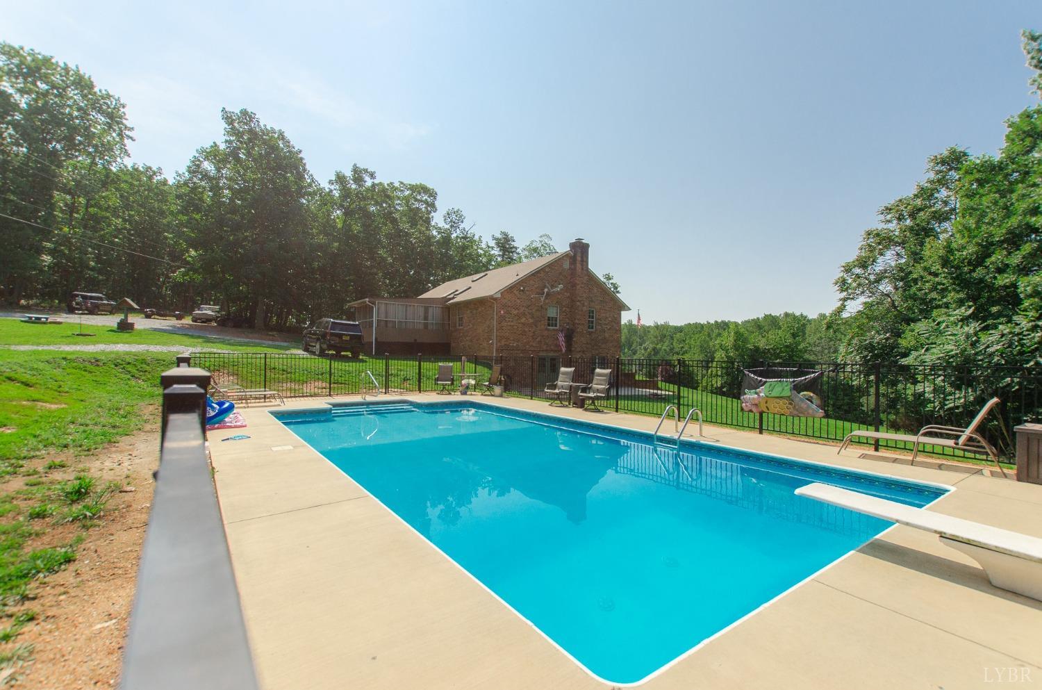 953 Masons Mill Road Evington, VA 24550 - Photo 5 of 71 Gallery Image 5