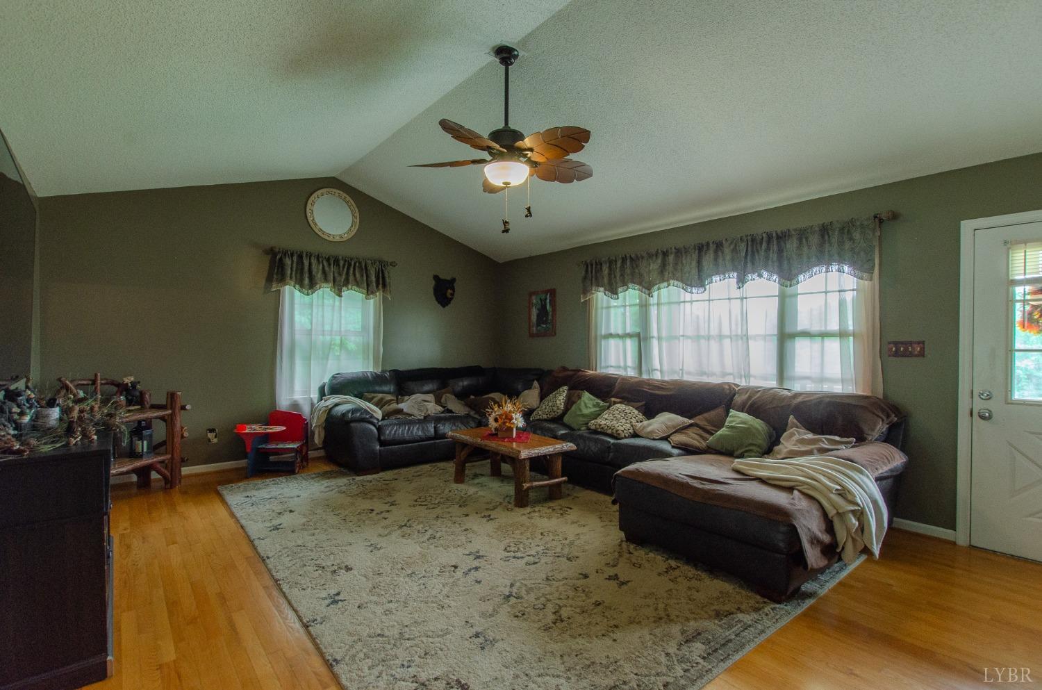 953 Masons Mill Road Evington, VA 24550 - Photo 7 of 71 Gallery Image 7