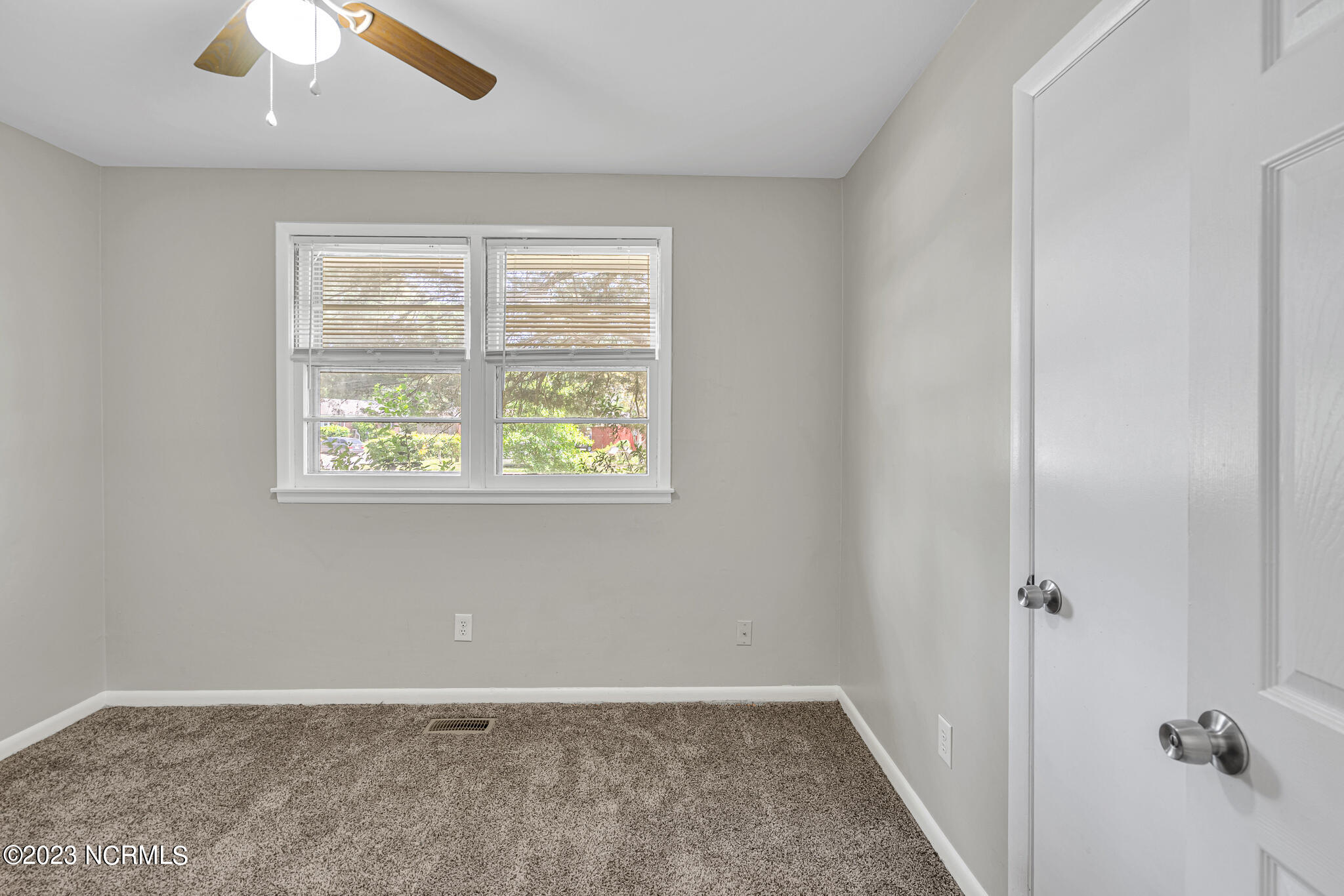 100 Carver Road Jacksonville, NC 28540 - Photo 17 of 21 BedRoom 3