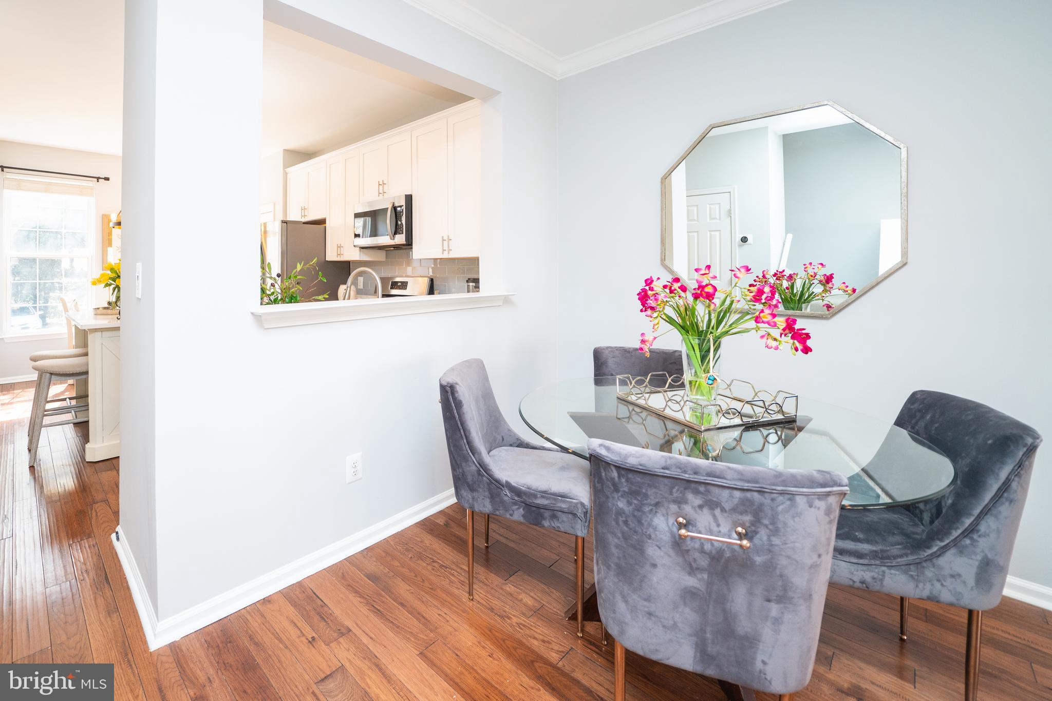 1286 Vintage Place Reston, VA 20194 - Photo 12 of 44 Gallery Image 12
