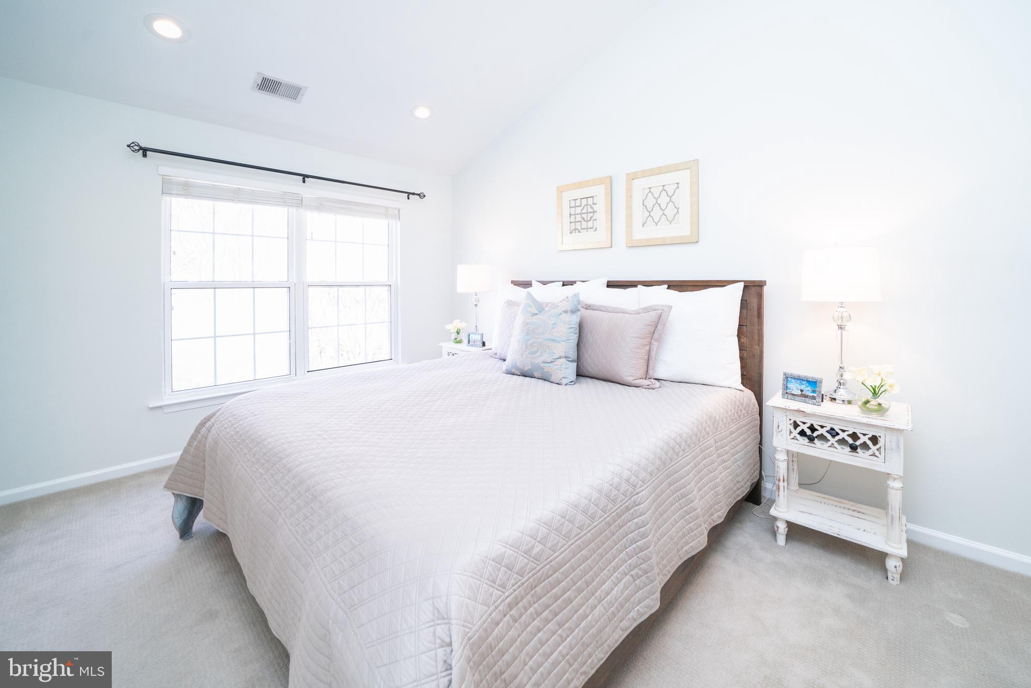 1286 Vintage Place Reston, VA 20194 - Photo 18 of 44 Gallery Image 18