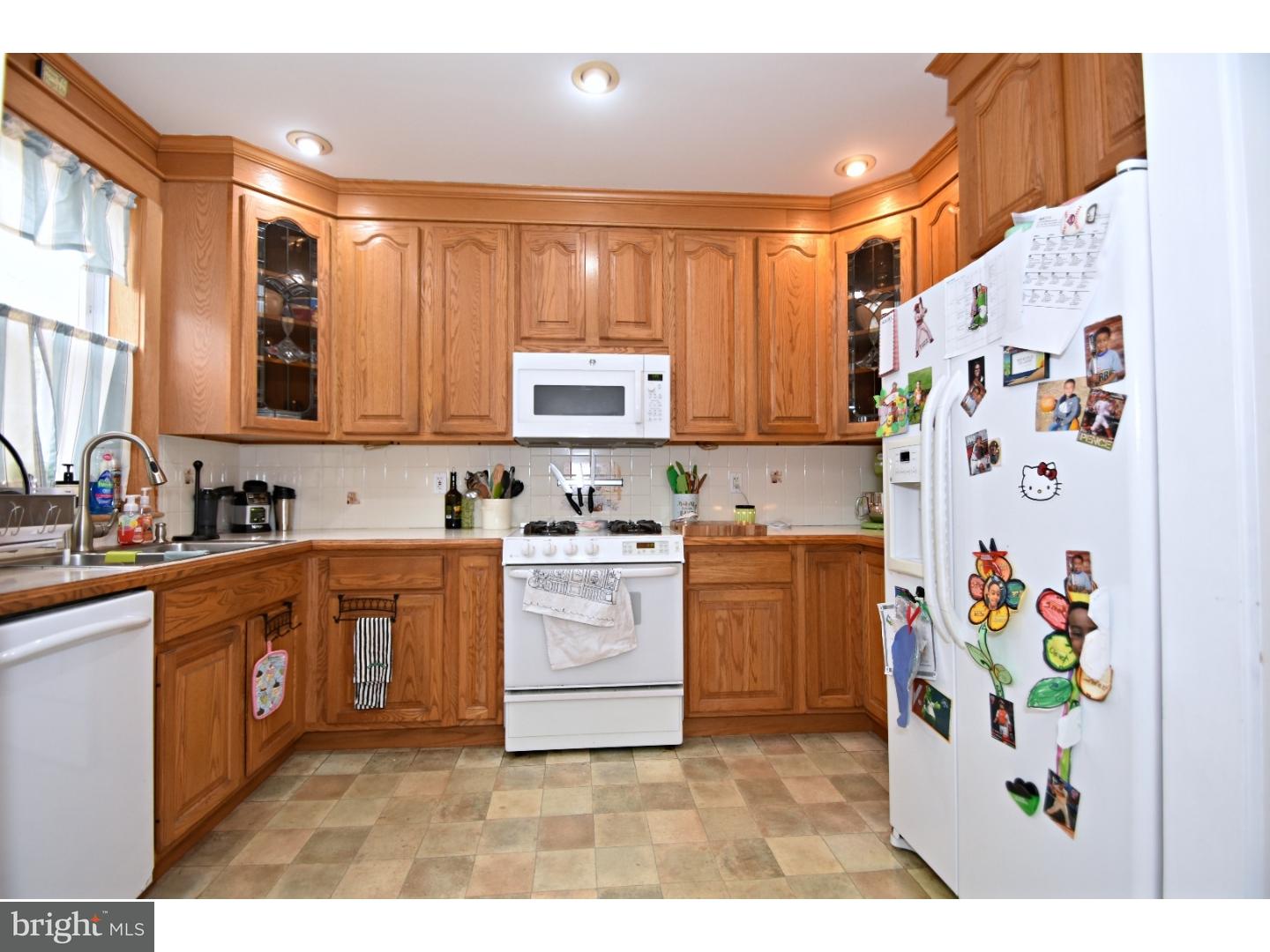 633 Arbor Road Cheltenham, PA 19012 - Photo 9 of 24