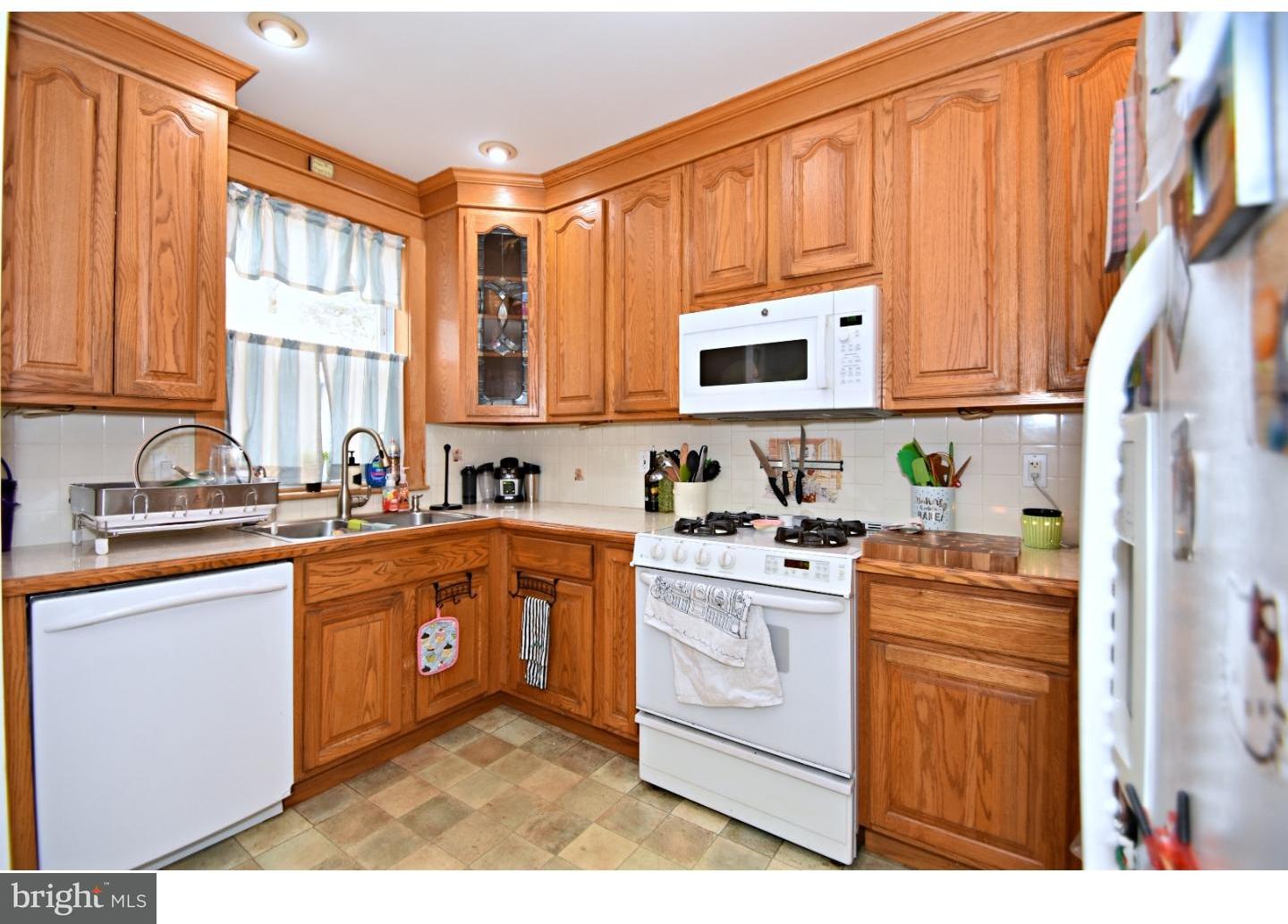 633 Arbor Road Cheltenham, PA 19012 - Photo 10 of 24