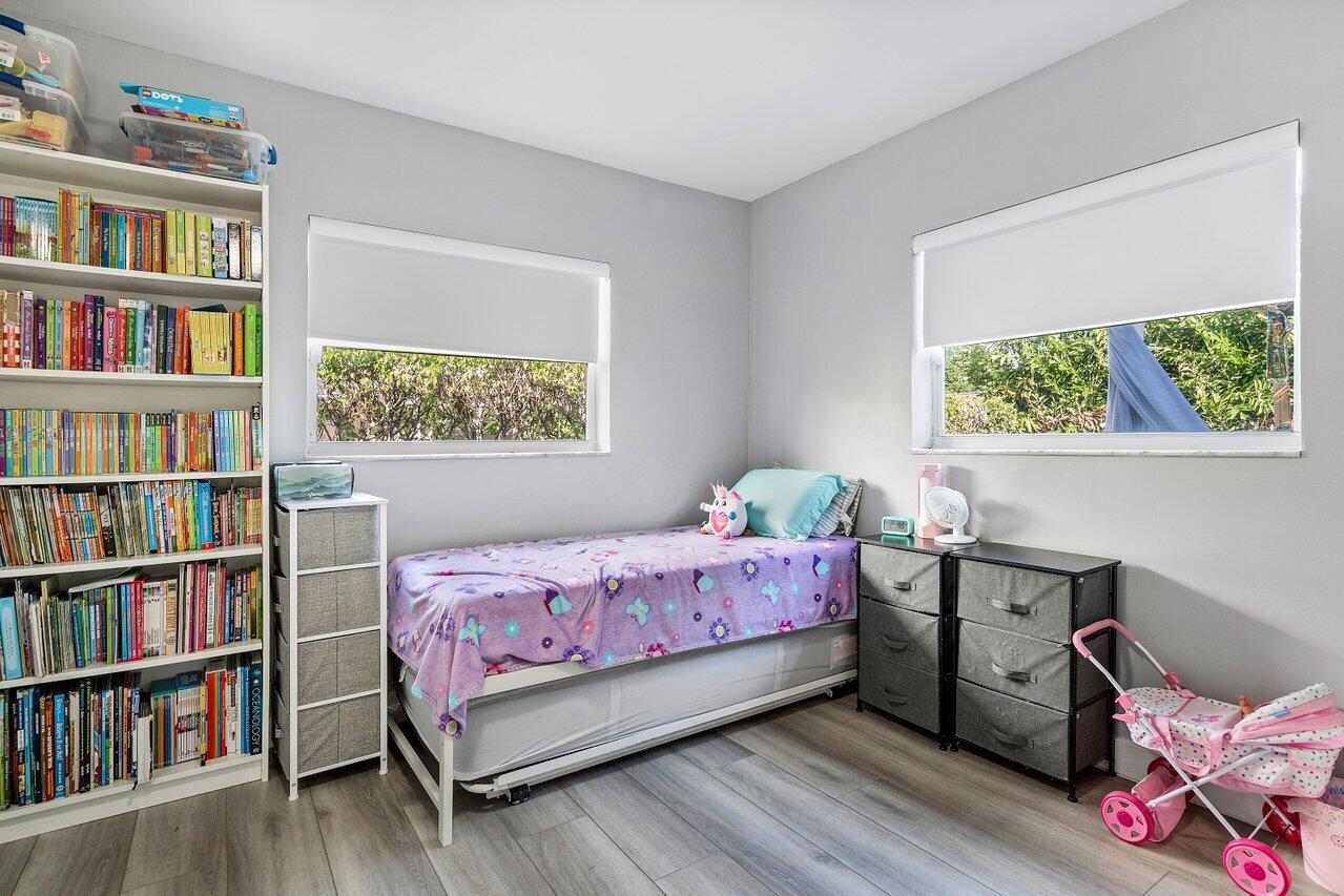 4900 Northwest 5th Avenue Boca Raton, FL 33431 - Photo 17 of 26 018-4900Northwest5thAvenue-BocaRaton-FL-