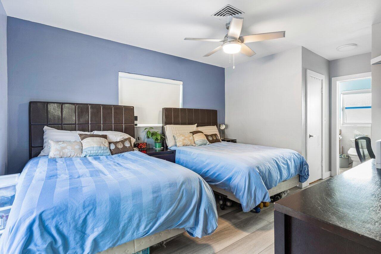 4900 Northwest 5th Avenue Boca Raton, FL 33431 - Photo 18 of 26 019-4900Northwest5thAvenue-BocaRaton-FL-