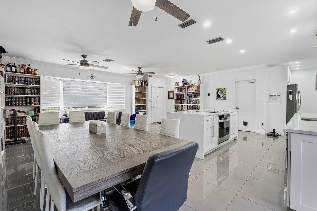 4900 Northwest 5th Avenue Boca Raton, FL 33431 - Photo 7 of 26 008-4900Northwest5thAvenue-BocaRaton-FL-