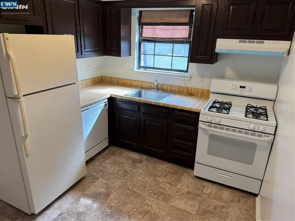 $2,250 | 252 Collignon Way, Unit 3B, River Vale, NJ 07675