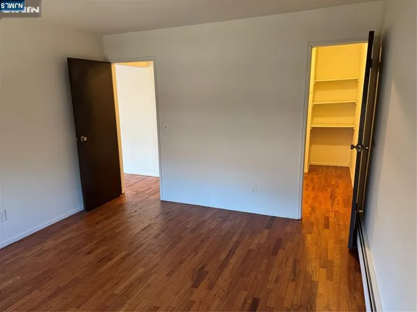$2,250 | 252 Collignon Way, Unit 3B, River Vale, NJ 07675
